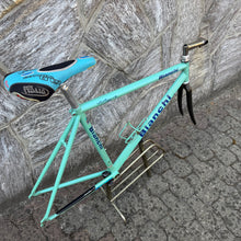 Carica l'immagine nel visualizzatore di Gallery, Bianchi Megatube Titanium