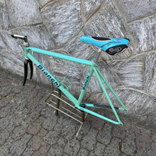 Carica l'immagine nel visualizzatore di Gallery, Bianchi Megatube Titanium