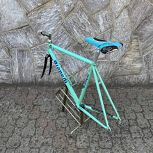 Carica l'immagine nel visualizzatore di Gallery, Bianchi Megatube Titanium
