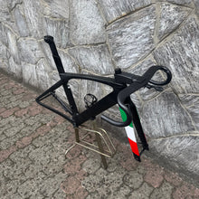 Load image into Gallery viewer, Trek Madone SLR 7 Disc