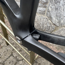 Load image into Gallery viewer, Trek Madone SLR 7 Disc