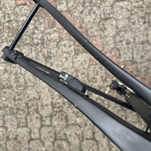 Load image into Gallery viewer, Trek Madone SLR 7 Disc