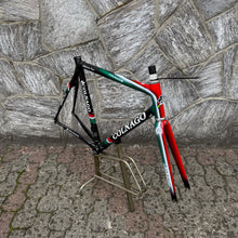 Carica l'immagine nel visualizzatore di Gallery, Colnago Extreme Power