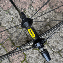 Load image into Gallery viewer, Mavic Cosmic Carbone SL