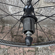 Load image into Gallery viewer, Mavic Cosmic Carbone SL