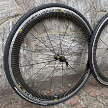Load image into Gallery viewer, Mavic Cosmic Carbone SL