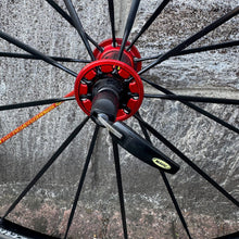 Load image into Gallery viewer, Mavic Ksyrium ES Helium Anniversary Special Edition