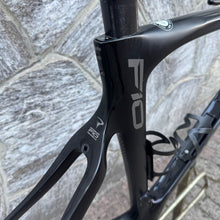 Load image into Gallery viewer, Pinarello Dogma F10