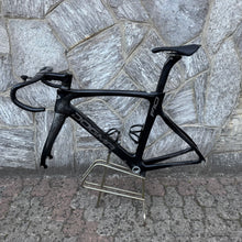 Load image into Gallery viewer, Pinarello Dogma F10