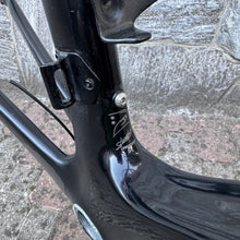 Load image into Gallery viewer, Pinarello Dogma F10