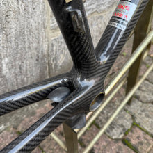 Load image into Gallery viewer, C4 Vyrus