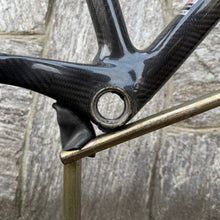 Load image into Gallery viewer, C4 Vyrus