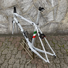 Load image into Gallery viewer, Colnago C64