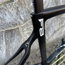 Carica l'immagine nel visualizzatore di Gallery, Pinarello Dogma F8