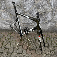 Load image into Gallery viewer, Bmc Team Machine SLR01
