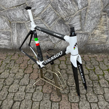 Load image into Gallery viewer, Colnago C60