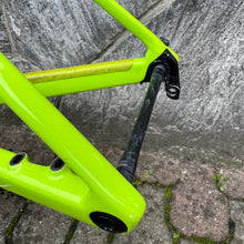 Load image into Gallery viewer, Bmc Team Machine SLR01