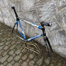 Carica l'immagine nel visualizzatore di Gallery, Colnago C40 B-Stay