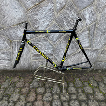 Carica l'immagine nel visualizzatore di Gallery, Colnago C40 B-Stay