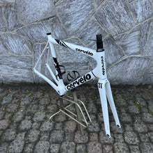 Carica l'immagine nel visualizzatore di Gallery, Cervelo R3