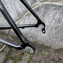 Load image into Gallery viewer, Colnago C40 B-Stay