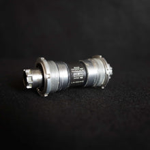 Carica l'immagine nel visualizzatore di Gallery, Shimano Dura Ace 7700