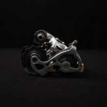 Carica l'immagine nel visualizzatore di Gallery, Shimano Dura Ace 7700
