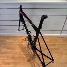 Load image into Gallery viewer, Trek Emonda SLR