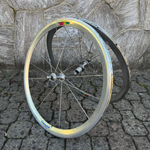 Carica l'immagine nel visualizzatore di Gallery, Campagnolo Shamal 1st gen