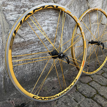 Load image into Gallery viewer, Campagnolo Shamal Ultra Oro