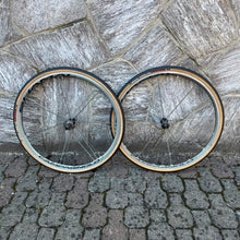 Load image into Gallery viewer, Campagnolo Shamal Ultra