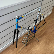 Carica l'immagine nel visualizzatore di Gallery, Colnago Master Mapei