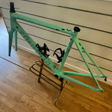 Load image into Gallery viewer, Bianchi Specialissima CV