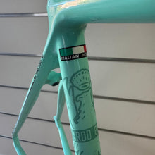 Load image into Gallery viewer, Bianchi Specialissima CV
