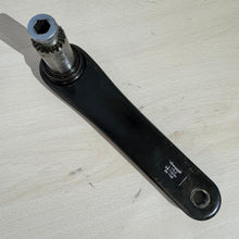 Carica l'immagine nel visualizzatore di Gallery, Campagnolo Record Titanium 10s