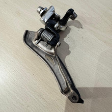 Carica l'immagine nel visualizzatore di Gallery, Campagnolo Record Titanium 10s