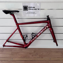 Carica l'immagine nel visualizzatore di Gallery, Colnago V3Rs Frozen