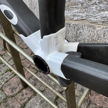 Load image into Gallery viewer, Colnago C64