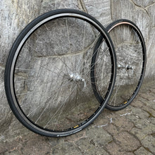 Carica l'immagine nel visualizzatore di Gallery, Ambrosio Excellence - Campagnolo Record hubs