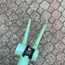 Carica l'immagine nel visualizzatore di Gallery, Bianchi Campione del Mondo