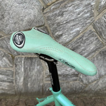 Carica l'immagine nel visualizzatore di Gallery, Bianchi Chromo Lite Reparto Corse