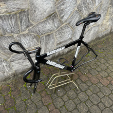 Carica l'immagine nel visualizzatore di Gallery, Billato Supercorsa