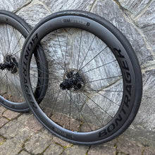 Carica l'immagine nel visualizzatore di Gallery, Bontrager Aeolus Pro 5 Disc