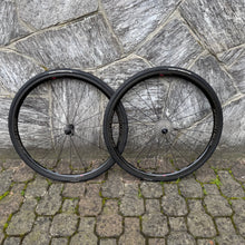 Carica l'immagine nel visualizzatore di Gallery, Bontrager Aeolus XXX 2 TLR