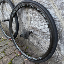 Load image into Gallery viewer, Campagnolo Bora Ultra 35