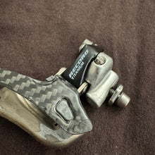 Carica l'immagine nel visualizzatore di Gallery, Campagnolo Record Titanium