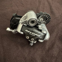 Carica l'immagine nel visualizzatore di Gallery, Campagnolo Record Titanium