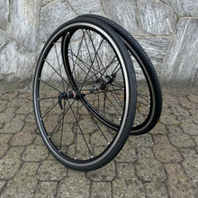 Carica l'immagine nel visualizzatore di Gallery, Campagnolo Shamal Ultra