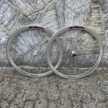 Load image into Gallery viewer, Campagnolo Shamal