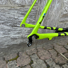 Carica l'immagine nel visualizzatore di Gallery, Cannondale Supersix Evo Hi-Mod